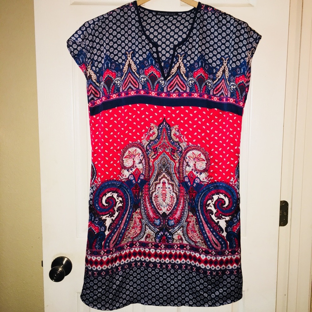 Daniel Rainn dress